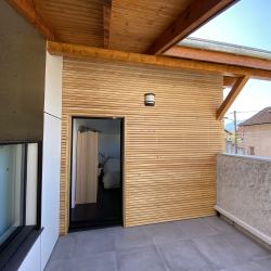 Bardage claire voie en Mélèze