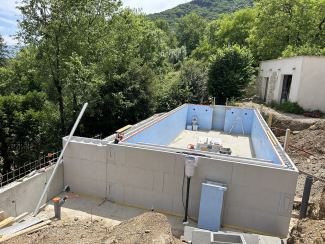 Piscine avant coulage