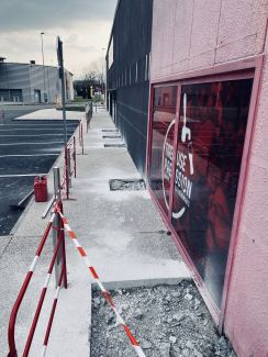 Emplacement des futurs massifs béton