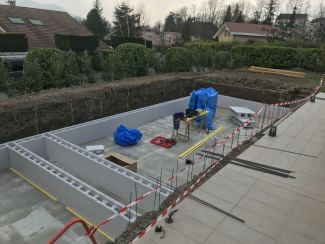 Implantation du premier rang
