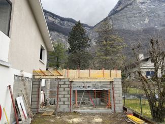 Construction d'un garage en extension